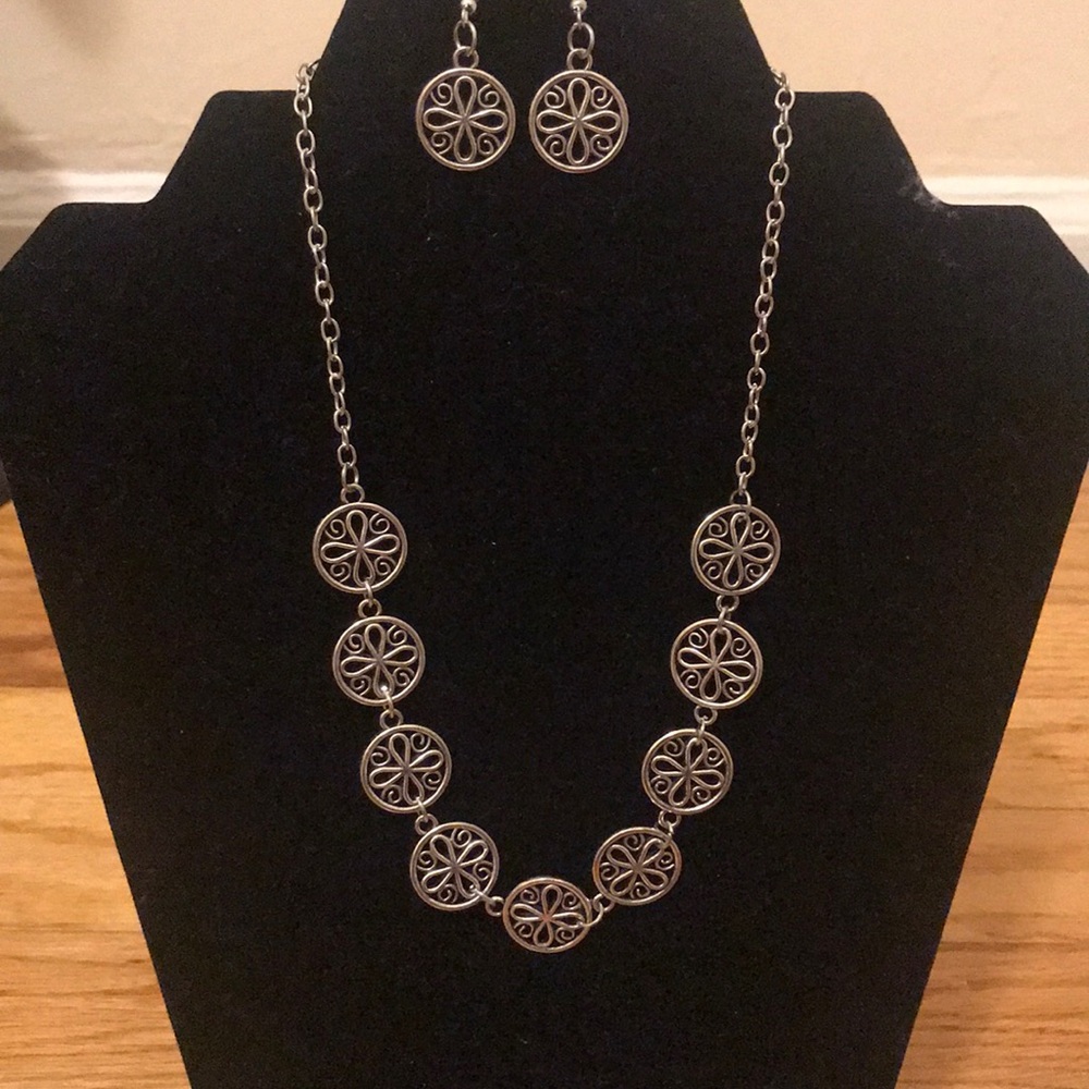 🌟free with any purchase 🌟 Add to bundle!